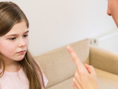 40+ Things Narcissistic Mothers Say To Their Children!