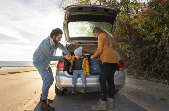 Go On A Trip With A Child In A Rented Car