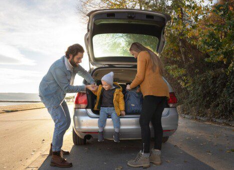 Go On A Trip With A Child In A Rented Car