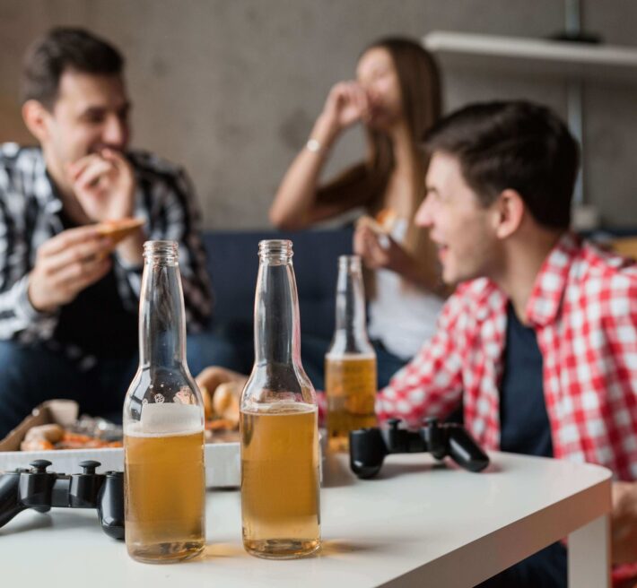 How to Talk to Teenagers About Alcohol Risks